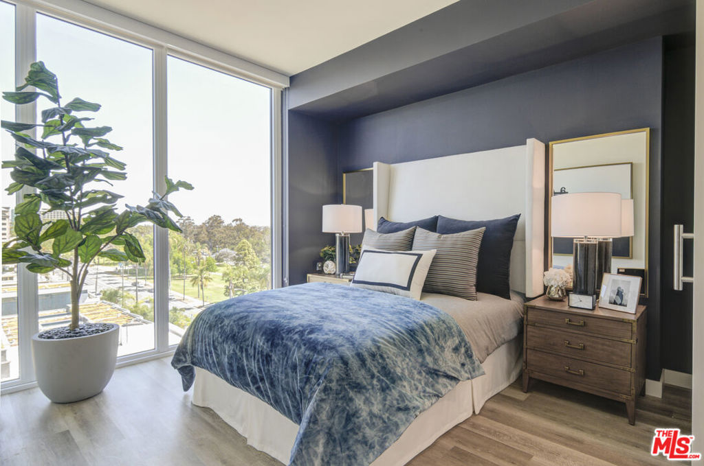 olive street - Residential Lease