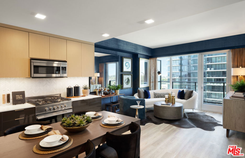 olive street - Residential Lease