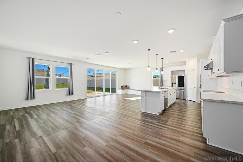 Valley Center - Residential