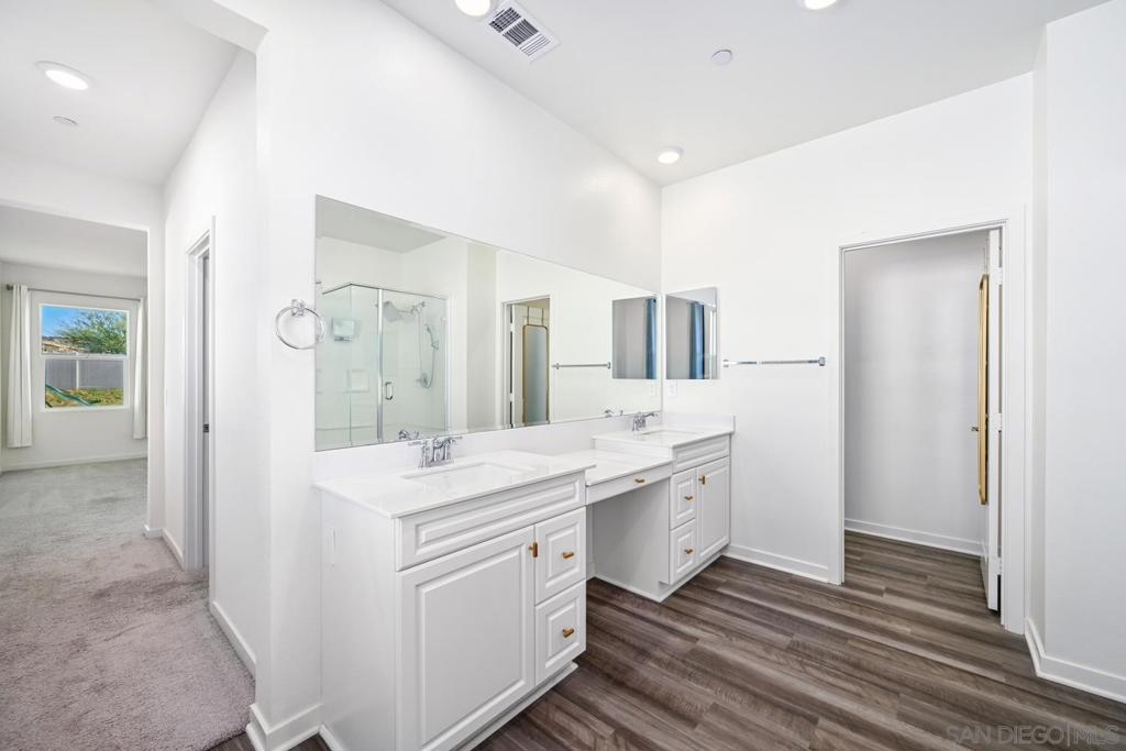 Valley Center - Residential