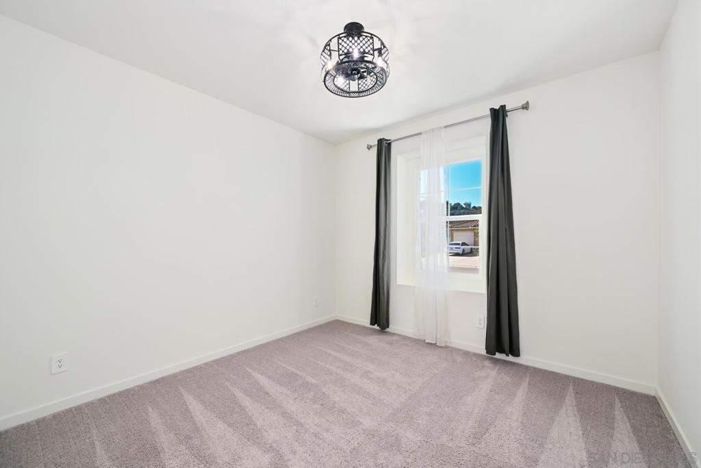 Valley Center - Residential