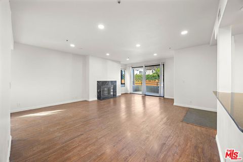 Photo of 9836 Vidor Drive #1B, Los Angeles, CA 90035 (MLS # 26649585)