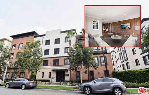 12887 Runway 5 Playa Vista CA 90094