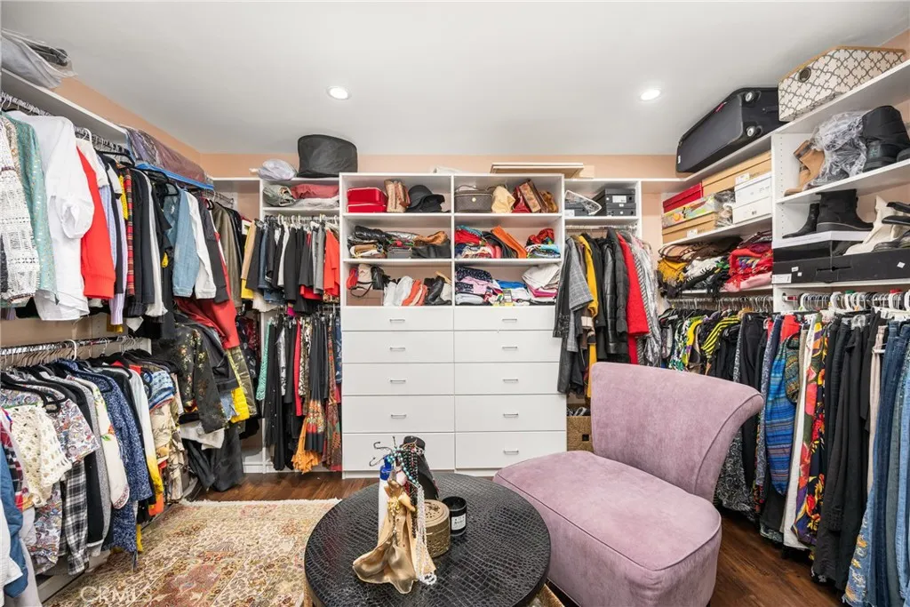 Anaheim Hills, California 92807, United States, 3 Bedrooms Bedrooms, ,3 BathroomsBathrooms,Residential,Active,161077