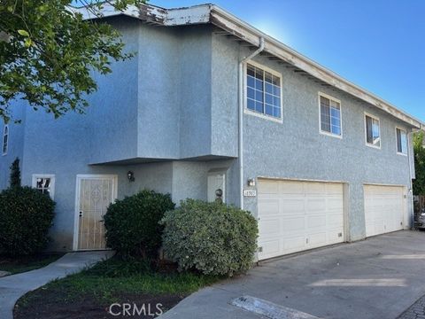 Photo of 18985 Gault, Reseda, CA 91335 (MLS # SR25278536)