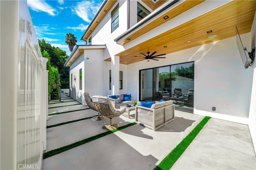 16706 Magnolia