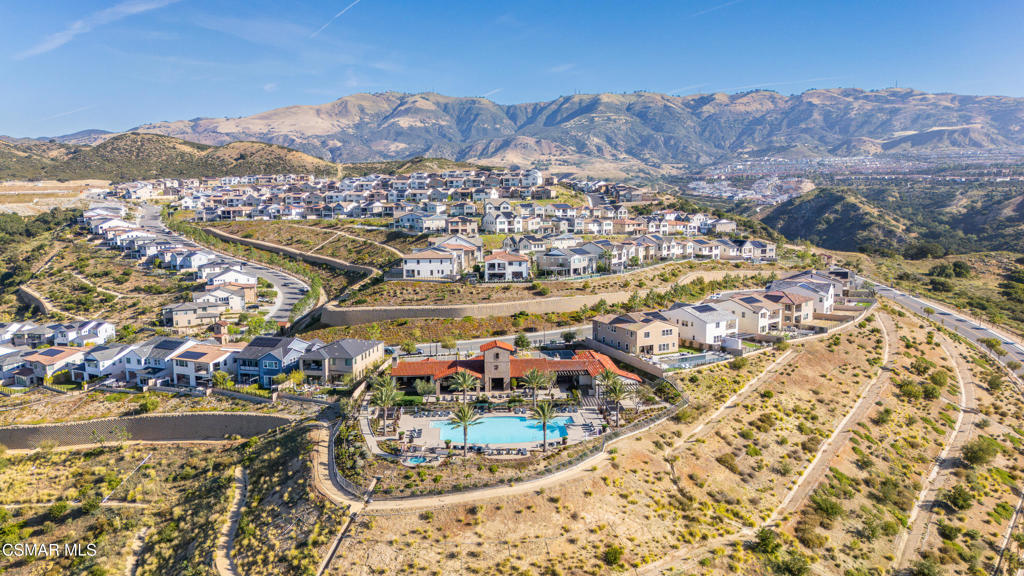 21242 W Wild Flower Way