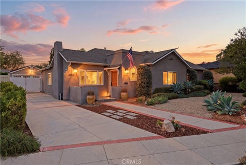 Photo of 405 N Sunnyslope Avenue, Pasadena, CA 91107 (MLS # SR26181992)