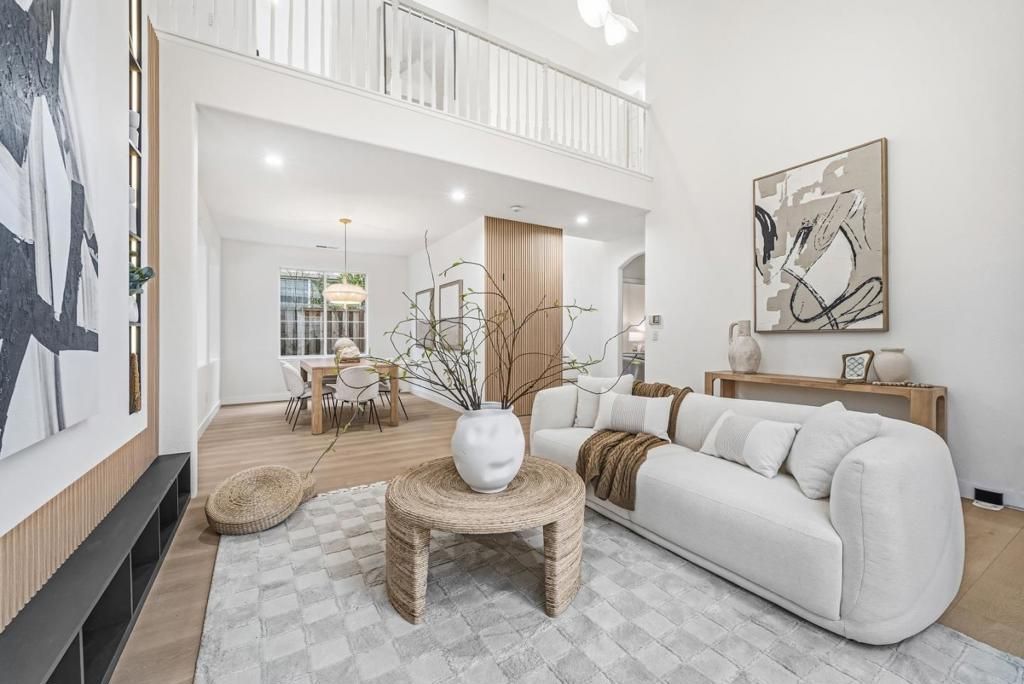 Photo of 2868 Hemlock Avenue, San Jose, CA 95128 (MLS # ML82034603)