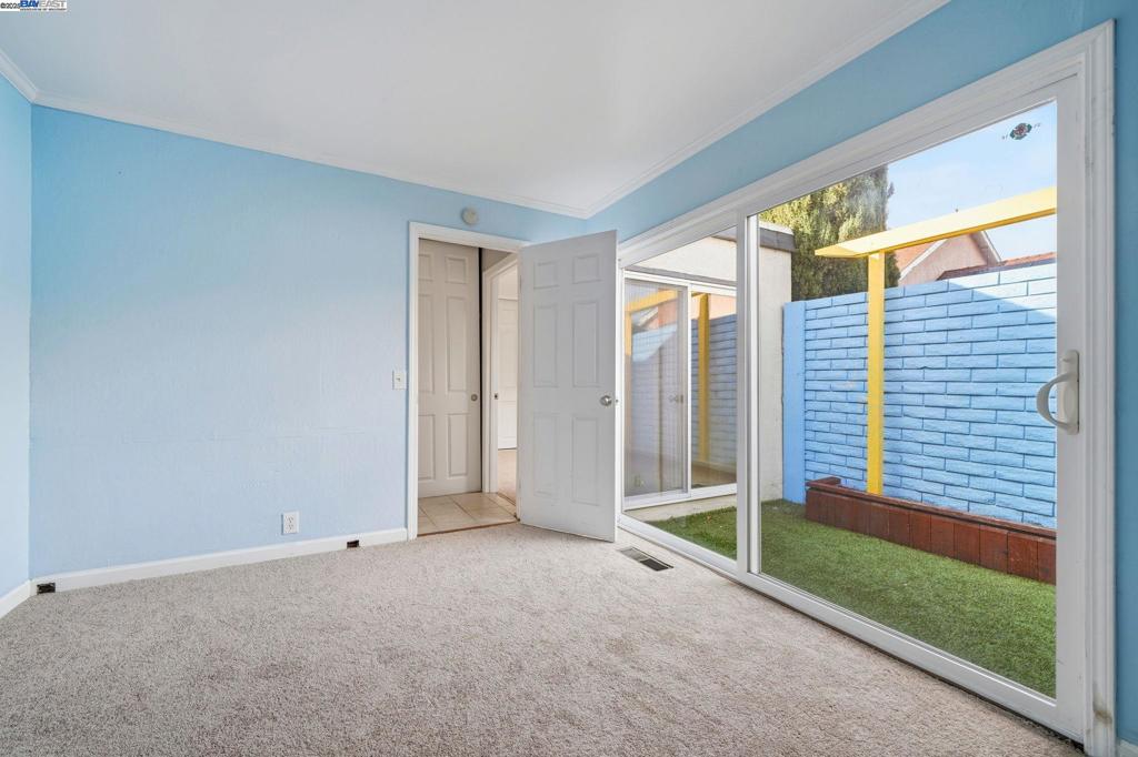 SUMMERSET - Residential