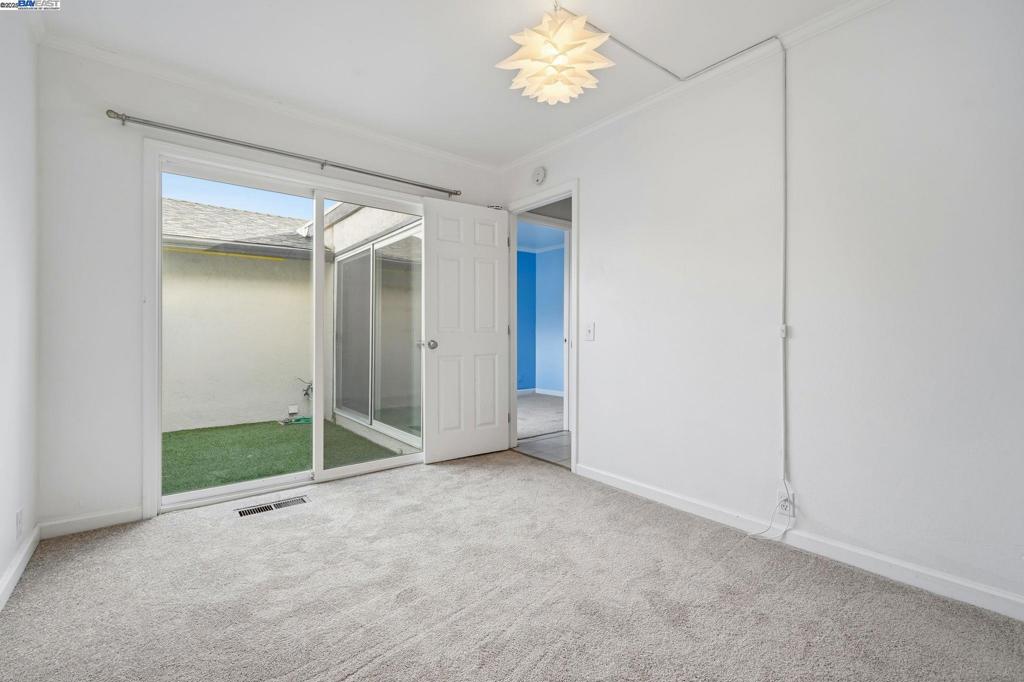 SUMMERSET - Residential