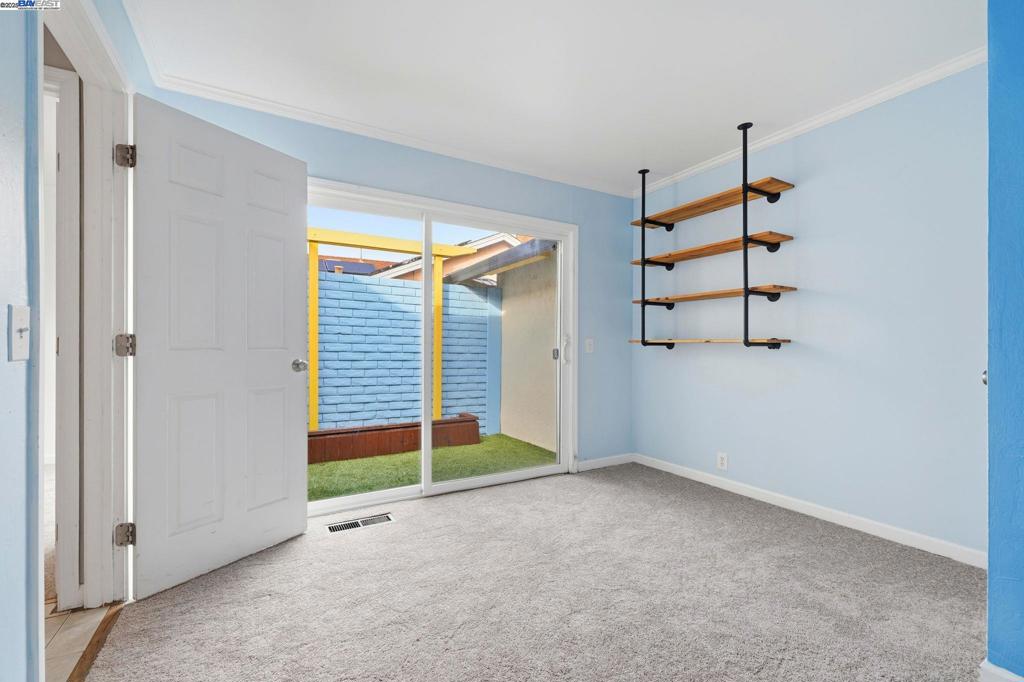 SUMMERSET - Residential