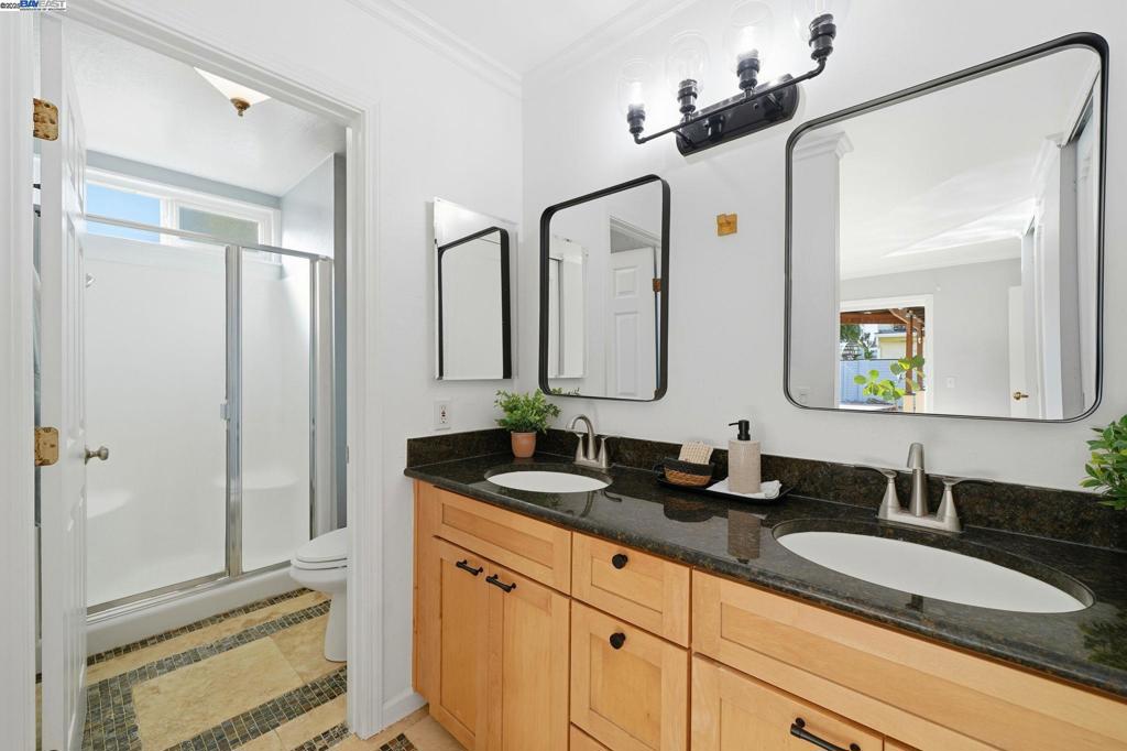 SUMMERSET - Residential