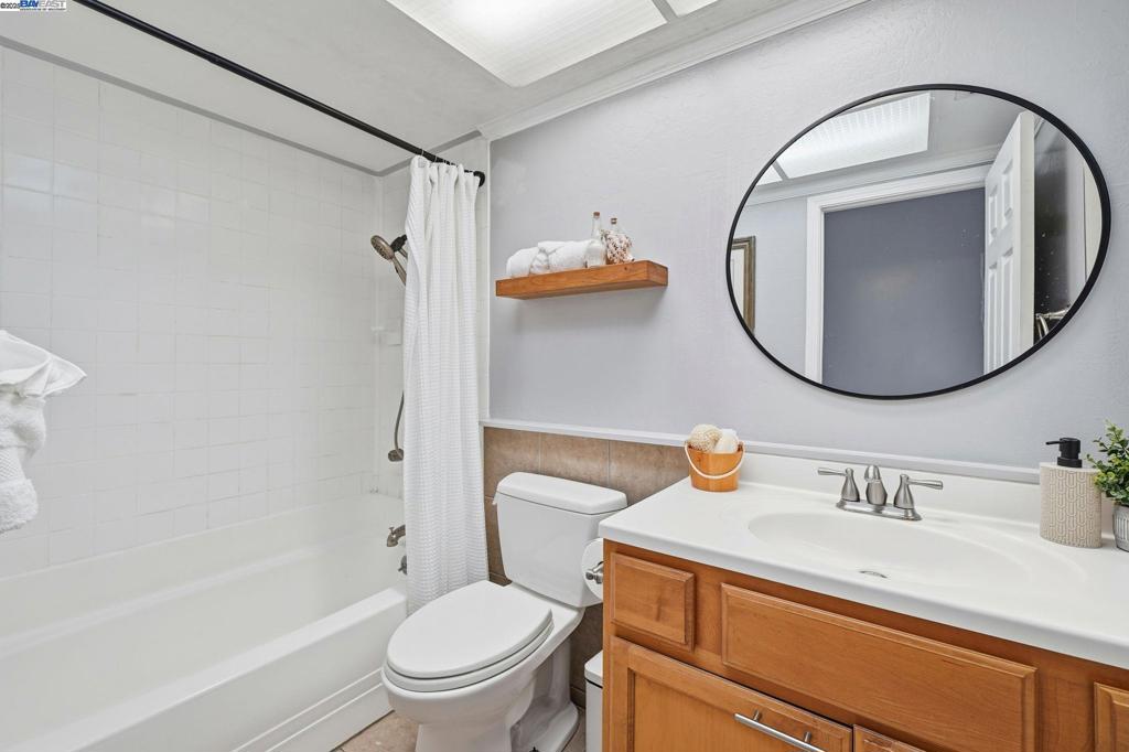 SUMMERSET - Residential