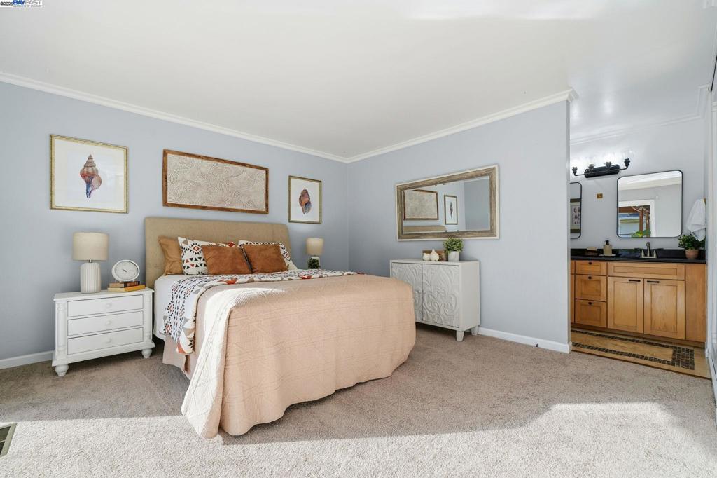 SUMMERSET - Residential