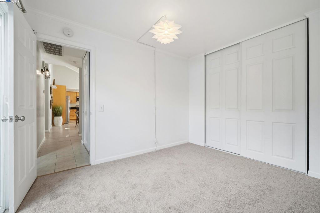 SUMMERSET - Residential