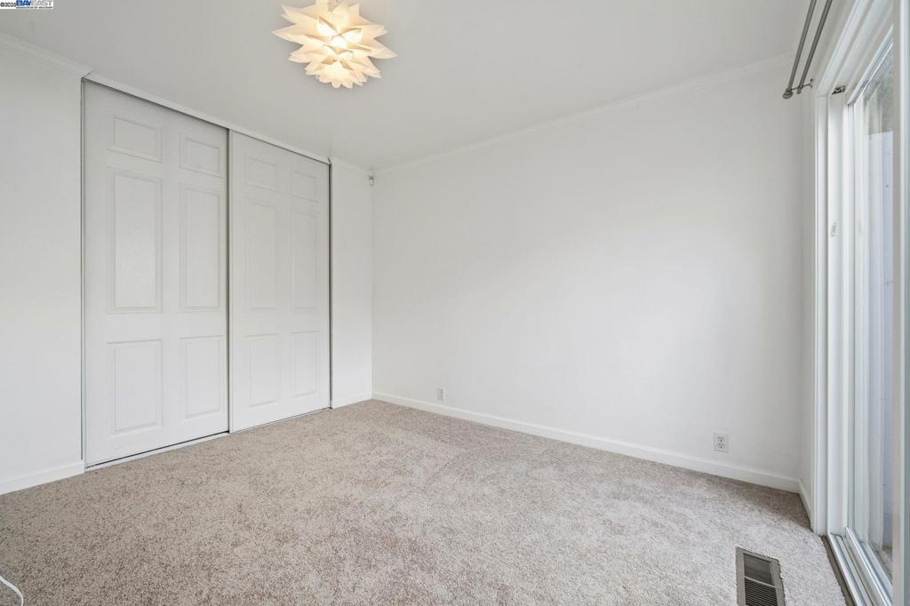 SUMMERSET - Residential