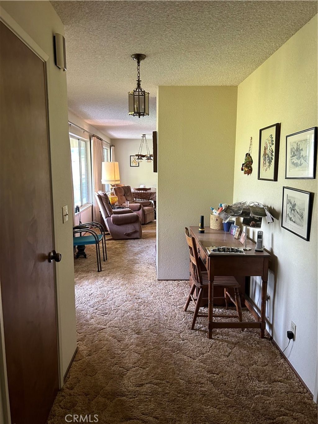 listing image 130720224434176317515