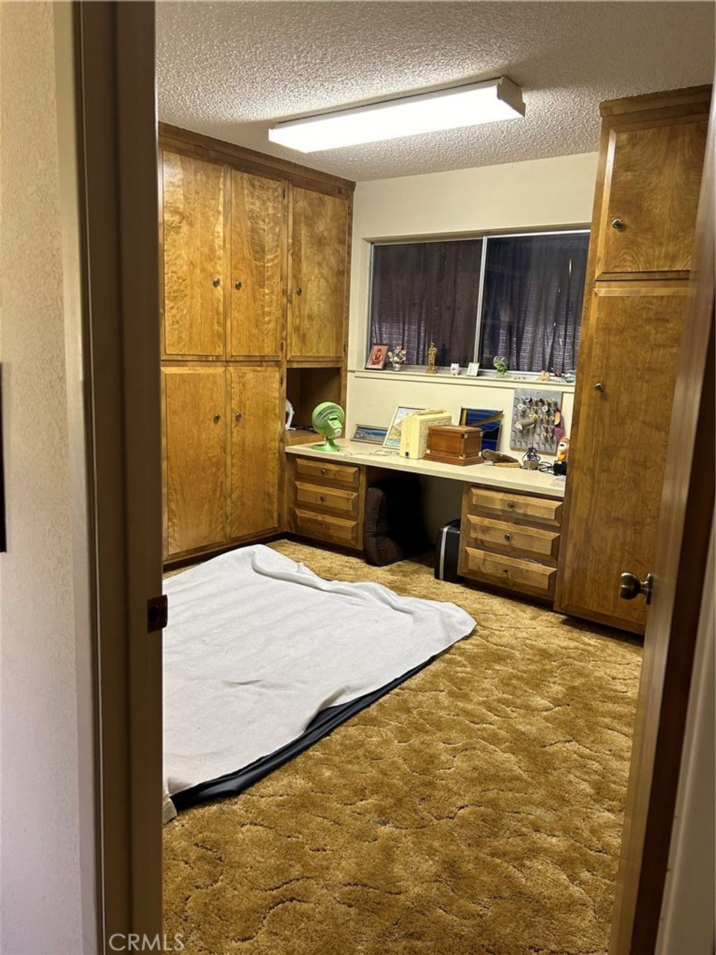 listing image 130729318874450283983