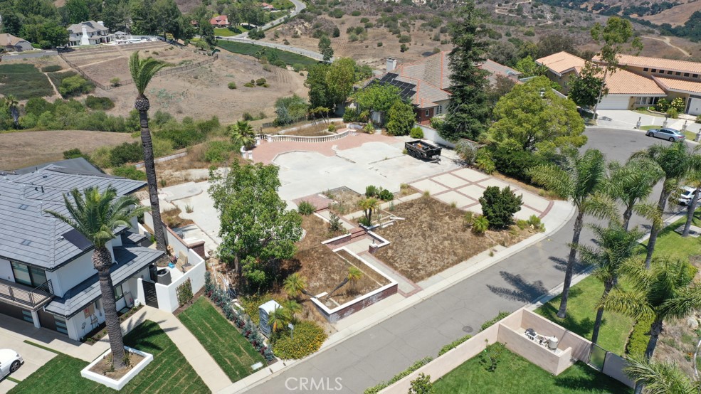 1160 S Tamarisk Drive