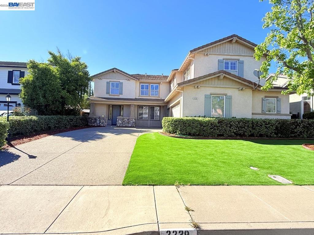 3329 Lair Way