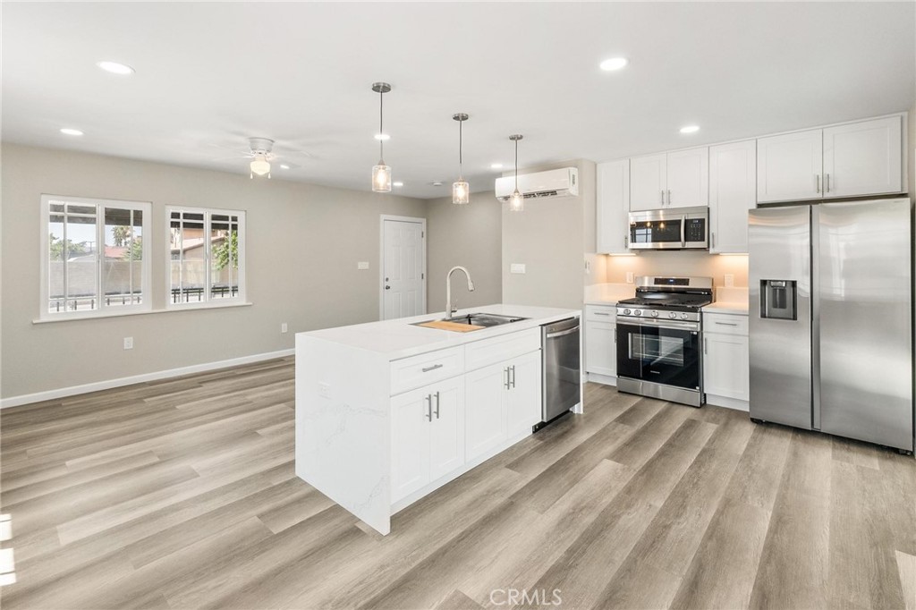 9831 Oleander Avenue