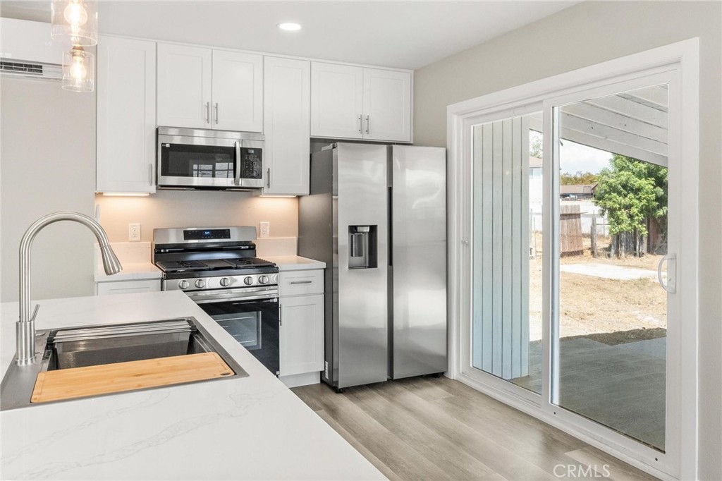 9831 Oleander Avenue