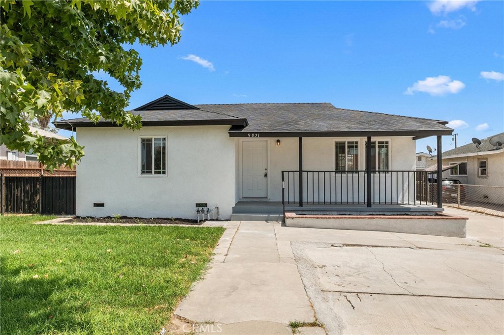 9831 Oleander Avenue