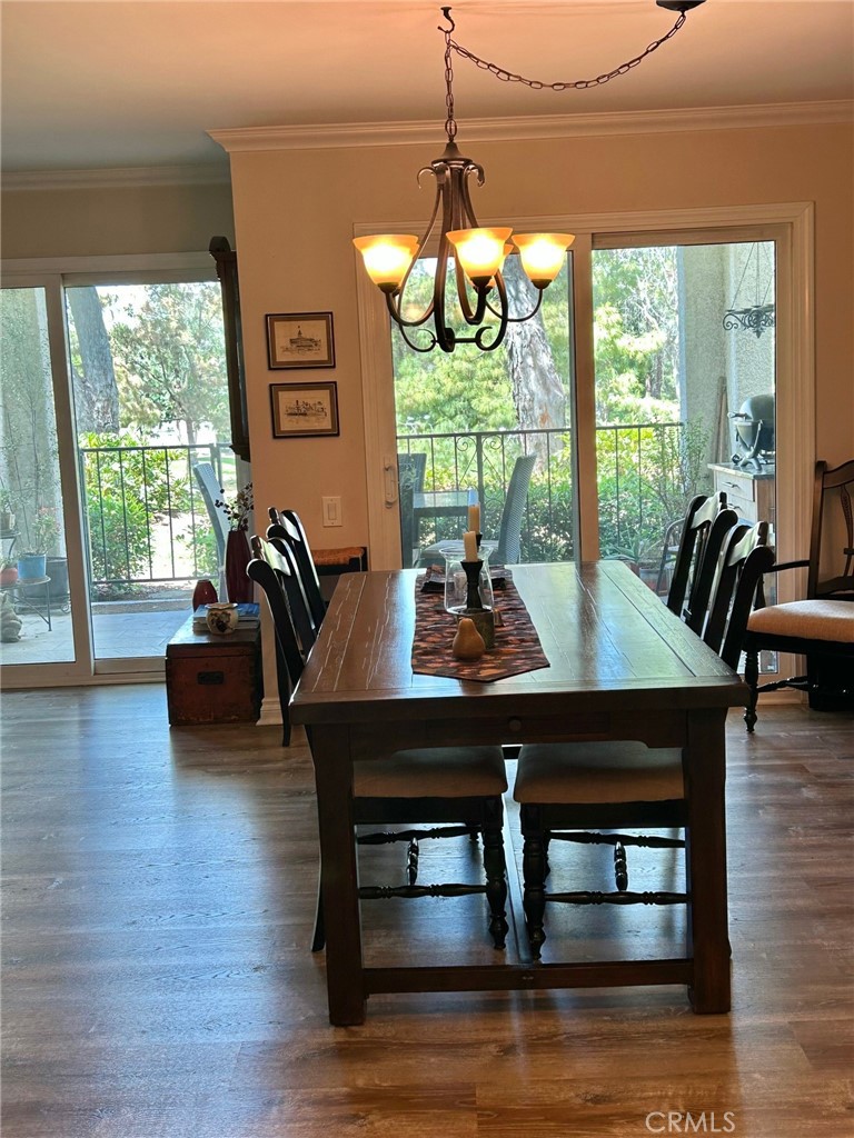 5518 Paseo Del Lago E 1-E