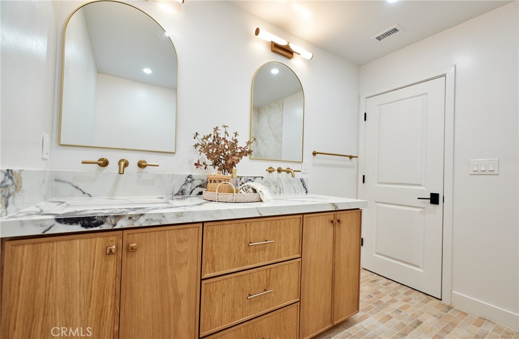 Meredith Village - Residential