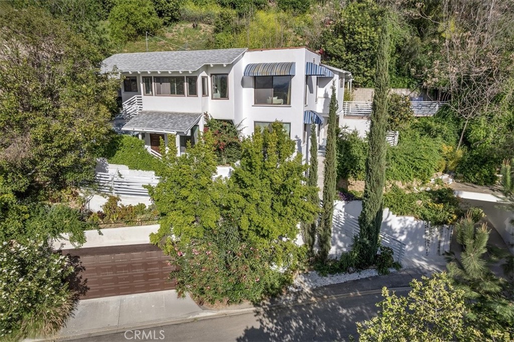 1836 Peterson Avenue