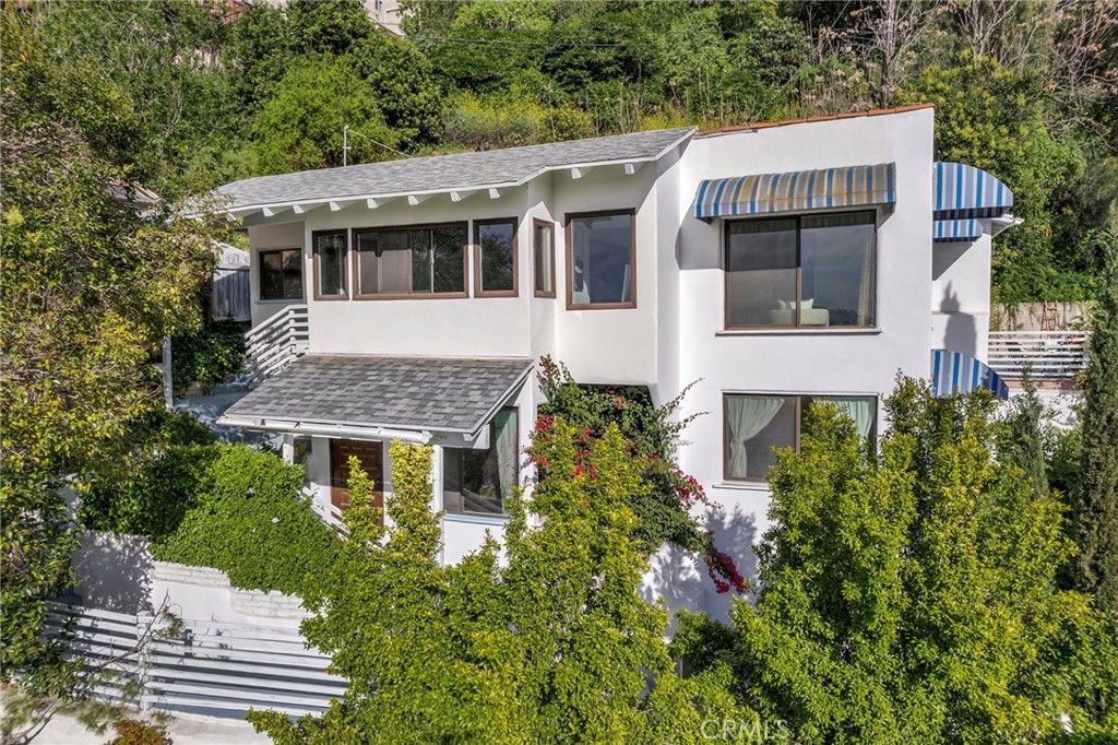 1836 Peterson Avenue