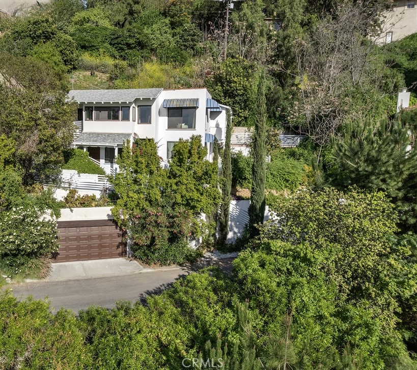 1836 Peterson Avenue