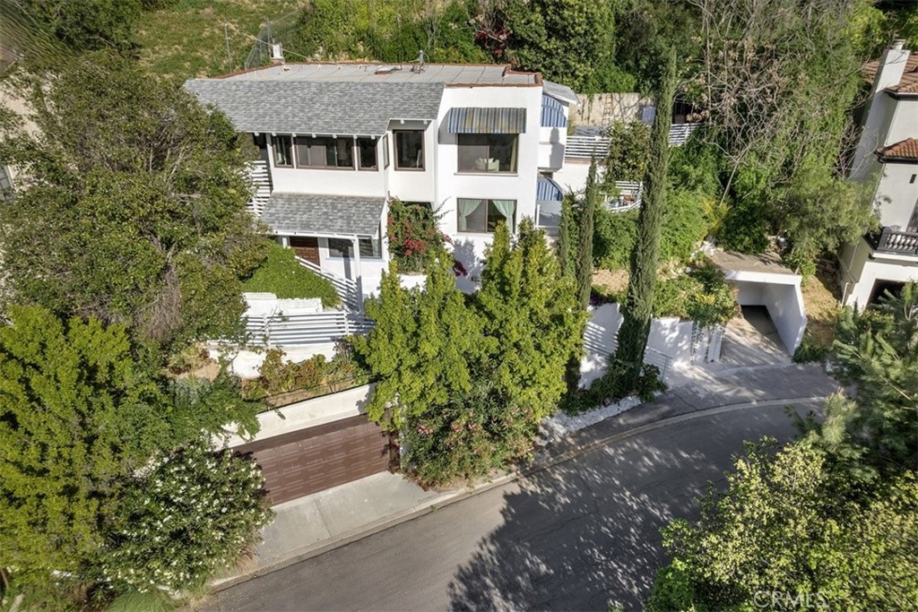 1836 Peterson Avenue