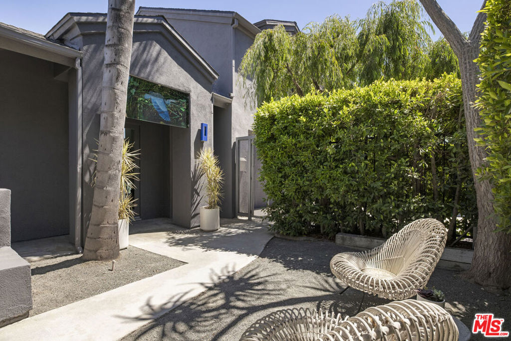 Properties 2 2264 Moreno Drive