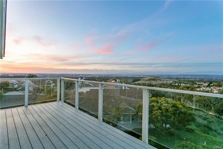 Ridge   Irvine Pacific (RG) - Residential Lease