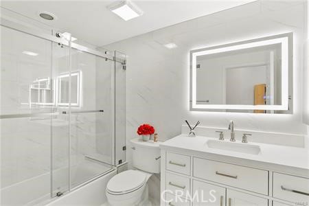 Ridge   Irvine Pacific (RG) - Residential Lease