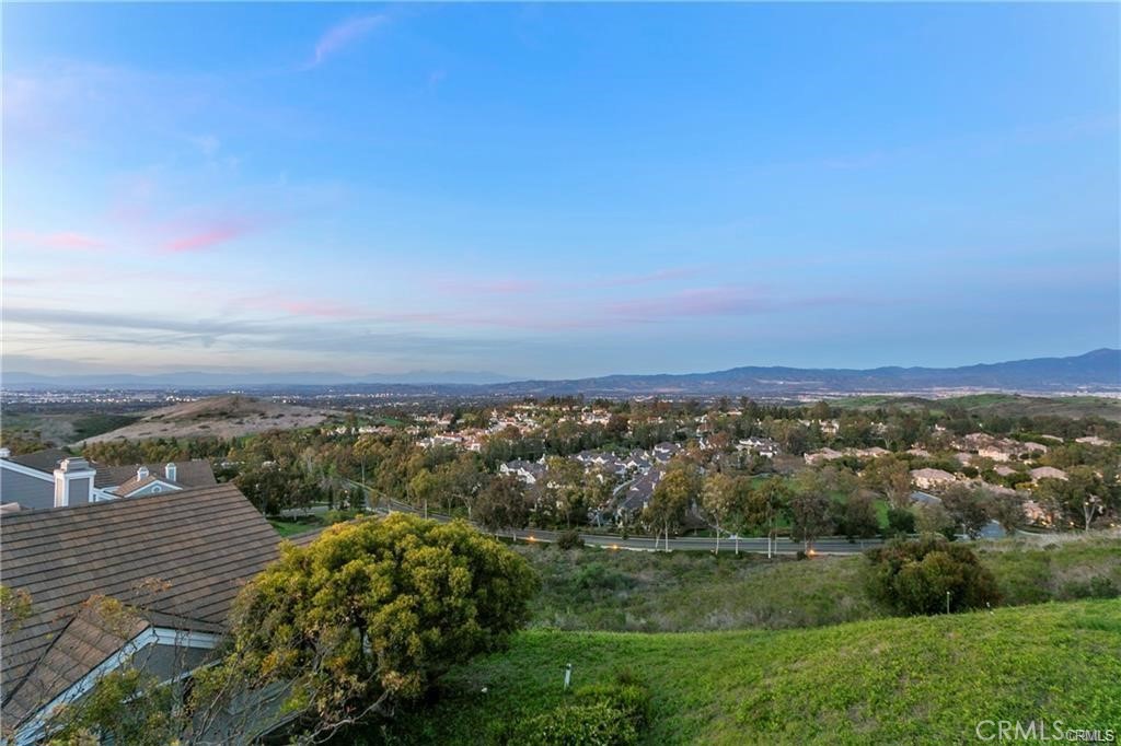 Ridge   Irvine Pacific (RG) - Residential Lease