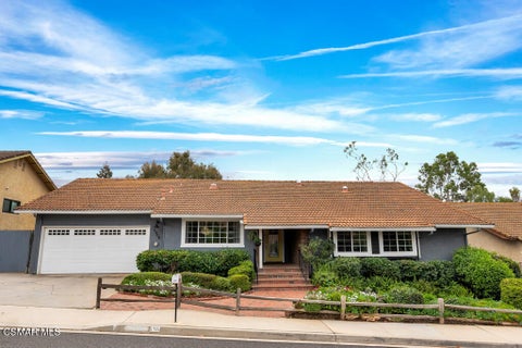 Photo of 1306 Nonchalant Drive, Simi Valley, CA 93065 (MLS # 226004469)