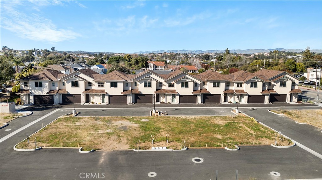 West of 101(1000) - Residential