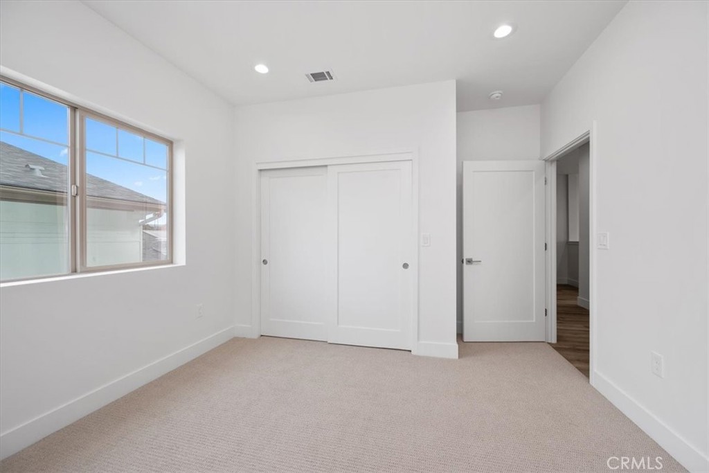 West of 101(1000) - Residential