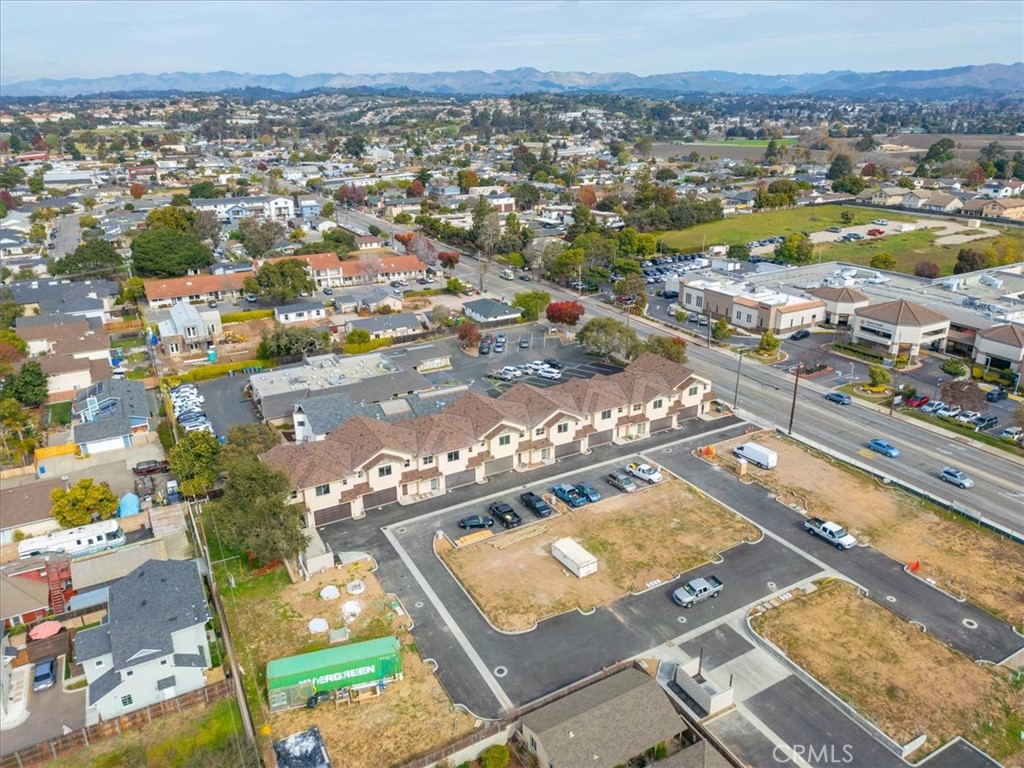 West of 101(1000) - Residential