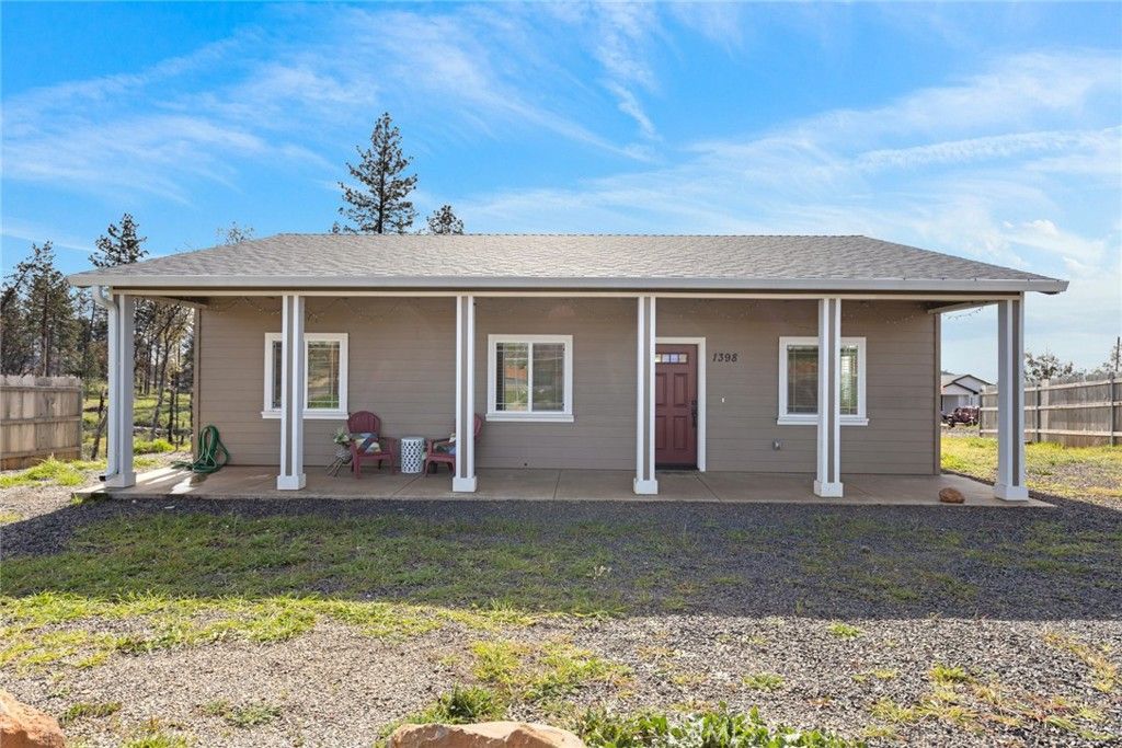 Photo of 1398 Elliott Rd, Paradise, CA 95969 (MLS # SN26030480)
