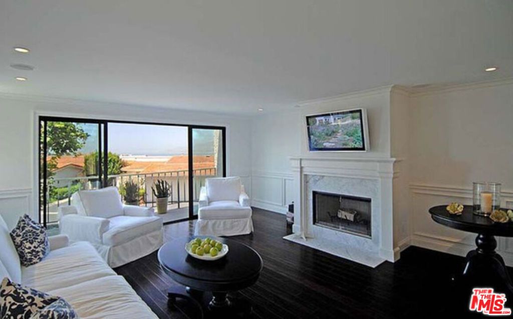 Photo of 6780 Shearwater Lane, Malibu, CA 90265 (MLS # 26707545)
