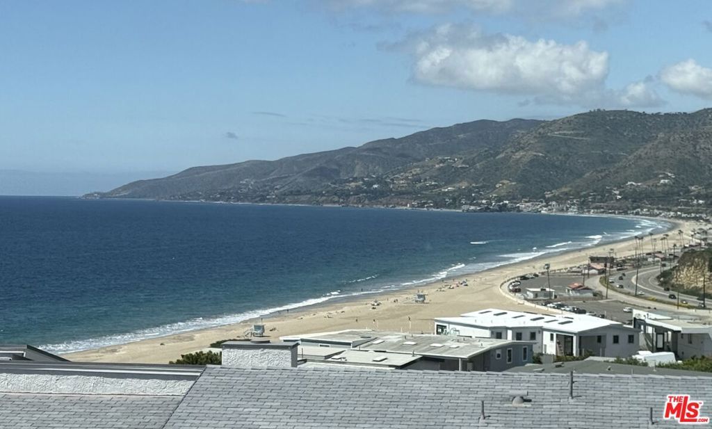 Photo of 6780 Shearwater Lane, Malibu, CA 90265 (MLS # 26707545)