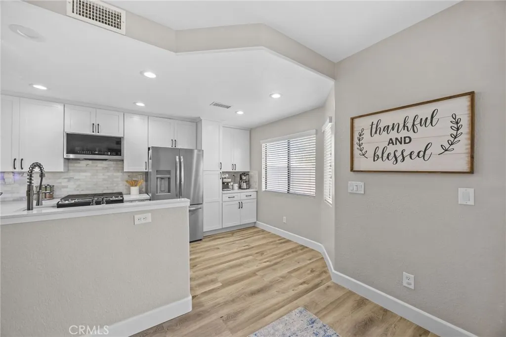 Corona, California 92882, United States, 3 Bedrooms Bedrooms, ,3 BathroomsBathrooms,Residential,Active,196867