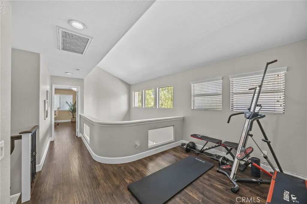 Corona, California 92882, United States, 3 Bedrooms Bedrooms, ,3 BathroomsBathrooms,Residential,Active,196867