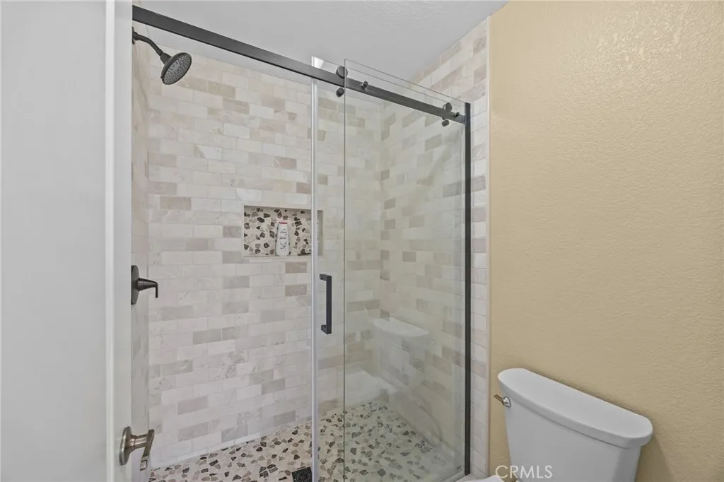 Corona, California 92882, United States, 3 Bedrooms Bedrooms, ,3 BathroomsBathrooms,Residential,Active,196867