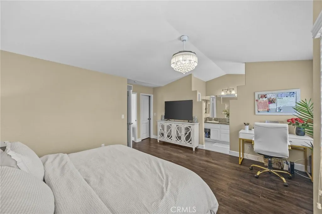 Corona, California 92882, United States, 3 Bedrooms Bedrooms, ,3 BathroomsBathrooms,Residential,Active,196867