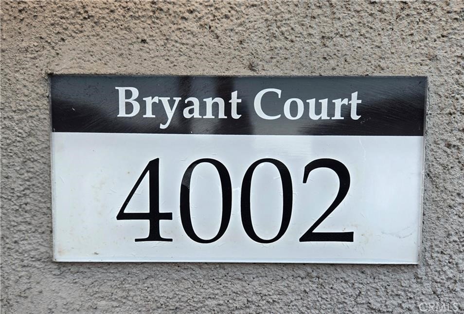 4002 Bryant Court